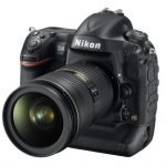 Ze wszystkich cech modelu D4 Nikon najbardziej podkreśla jego sprawność w złych warunkach oświetleniowych. Wysoką jakość obrazu zapewnia pełnoformatowa (format FX, 36 x 24 mm) matryca CMOS o rozdzielczości 16,2 megapikseli, osiągająca rekordową czułość ISO 204800.