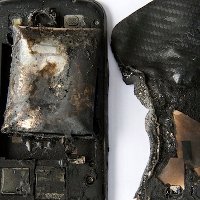 Samsung: Galaxy S III wybuchł, bo miał nieoryginalną baterię