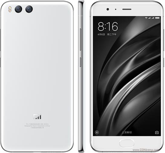 Xiaomi X5 będzie kolejnym ciekawym telefonem chińskiego producenta. Na zdjęciu biały Mi 6.