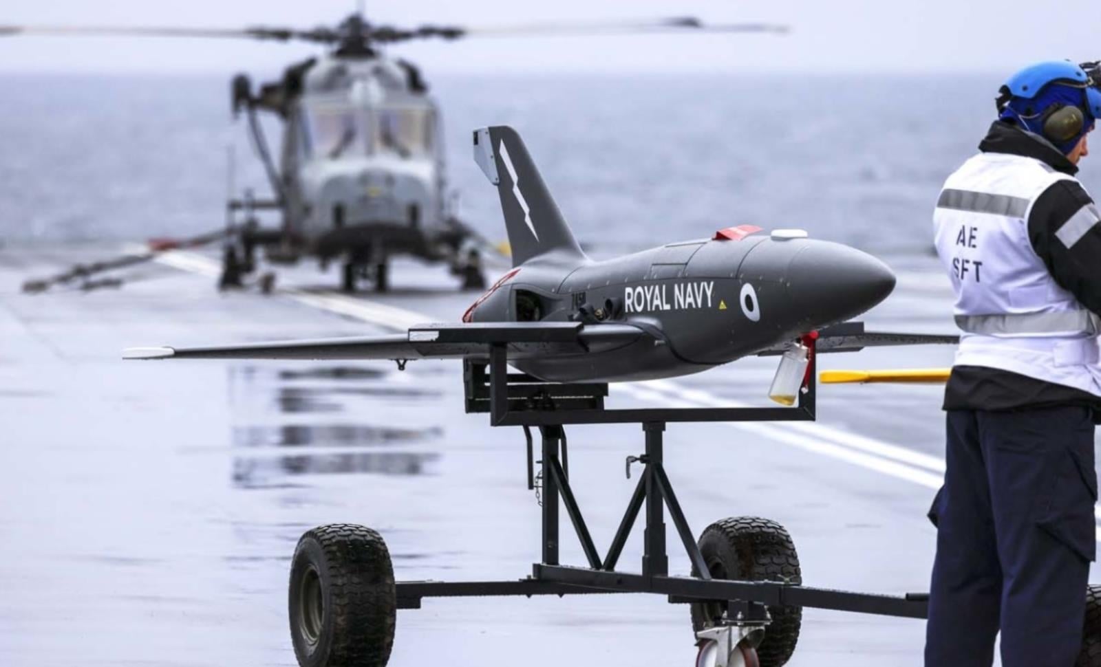 Odrzutowe drony Banshee, brytyjskiego lotniskowca