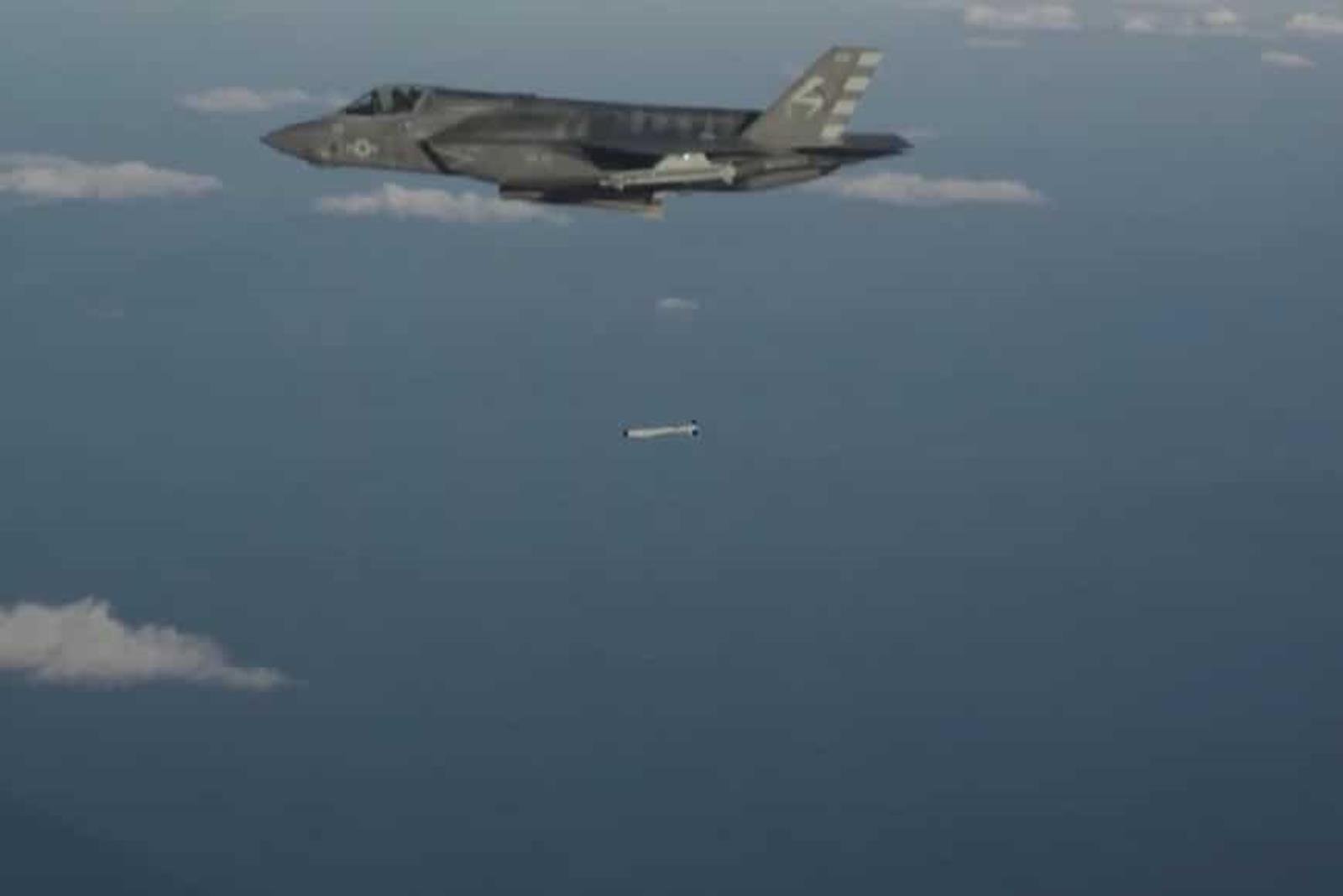 Pierwszy test StormBreaker, Myśliwiec F-35B zrzucił wyjątkową "broń smart"
