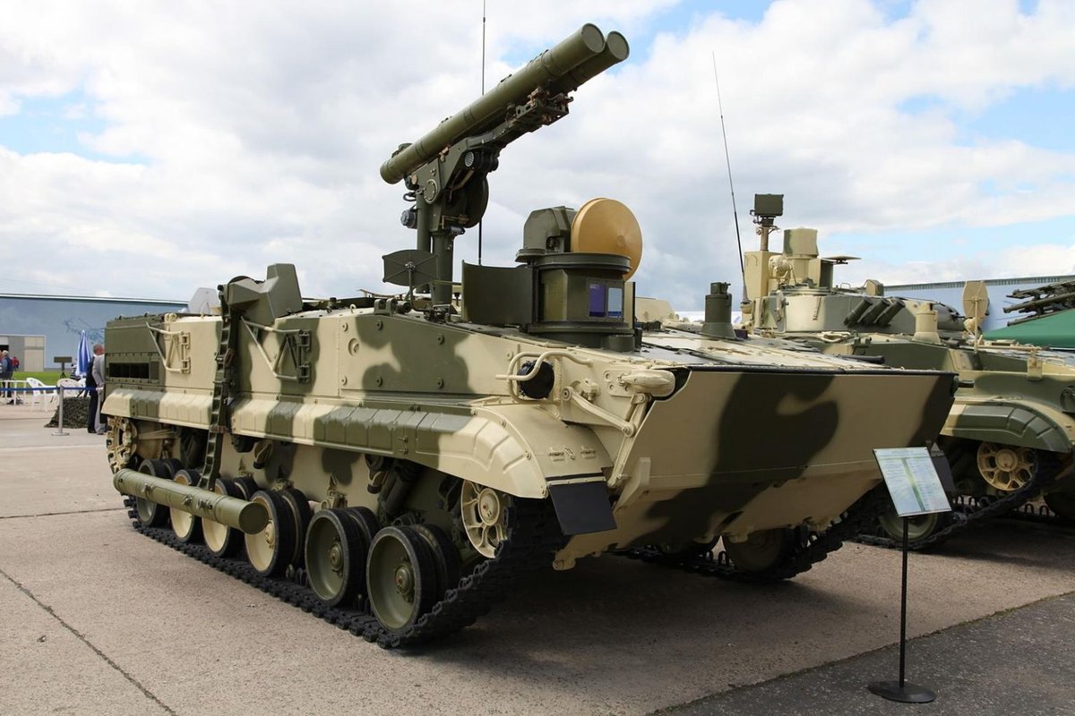 Rosja rozwija zaplecze do walki z czołgami, pociskach Kornet, Chrizantiema