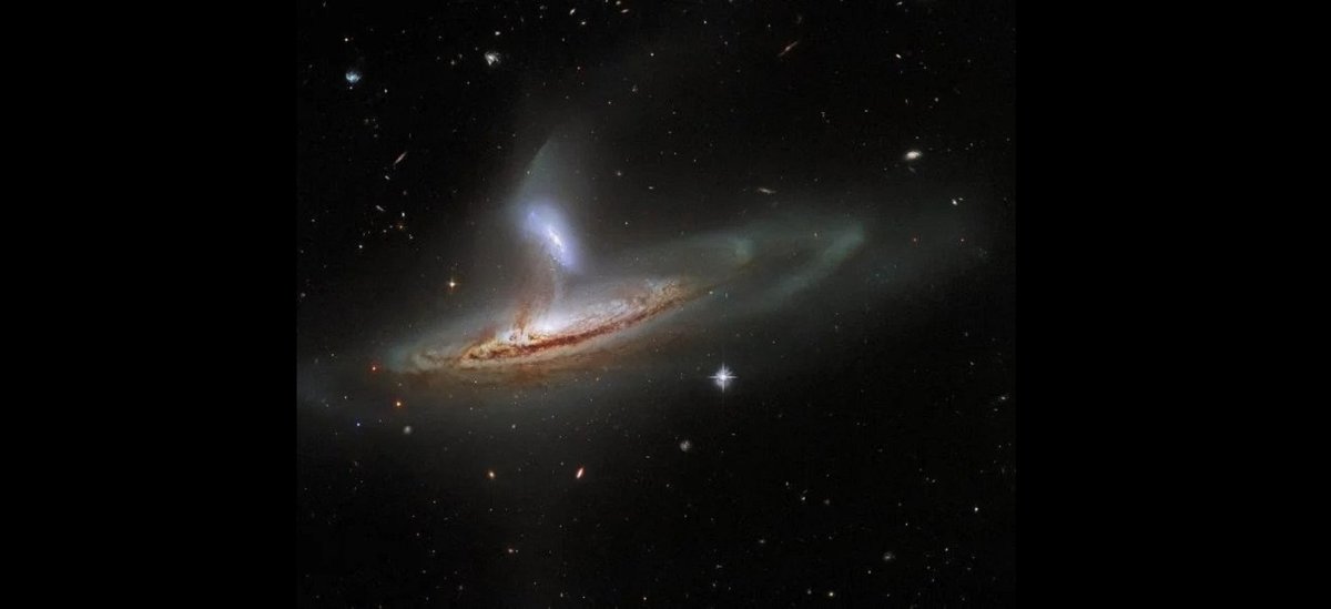 Dwie galaktyki i kosmiczny barter. Astronomowie zaobserwowali niecodzienną wymianę