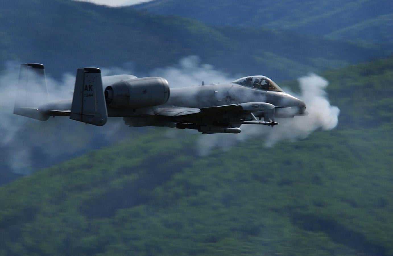 A-10 Thunderbolt II, samolot A-10 Thunderbolt II, A-10, Thunderbolt II