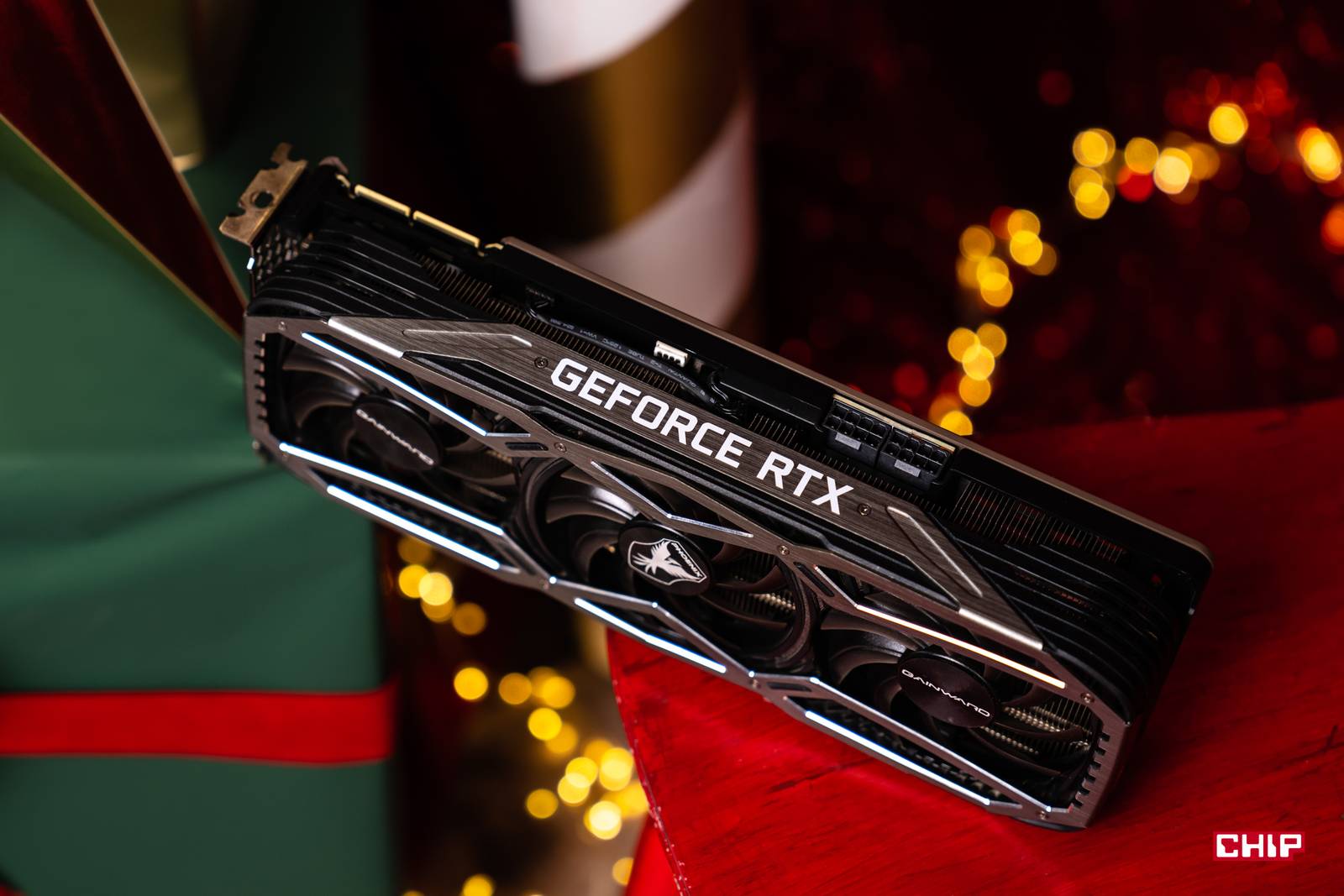 Karty graficzne NVIDIA GeForce RTX 3000 – jak połączyć magię Świąt z magią wydajności?