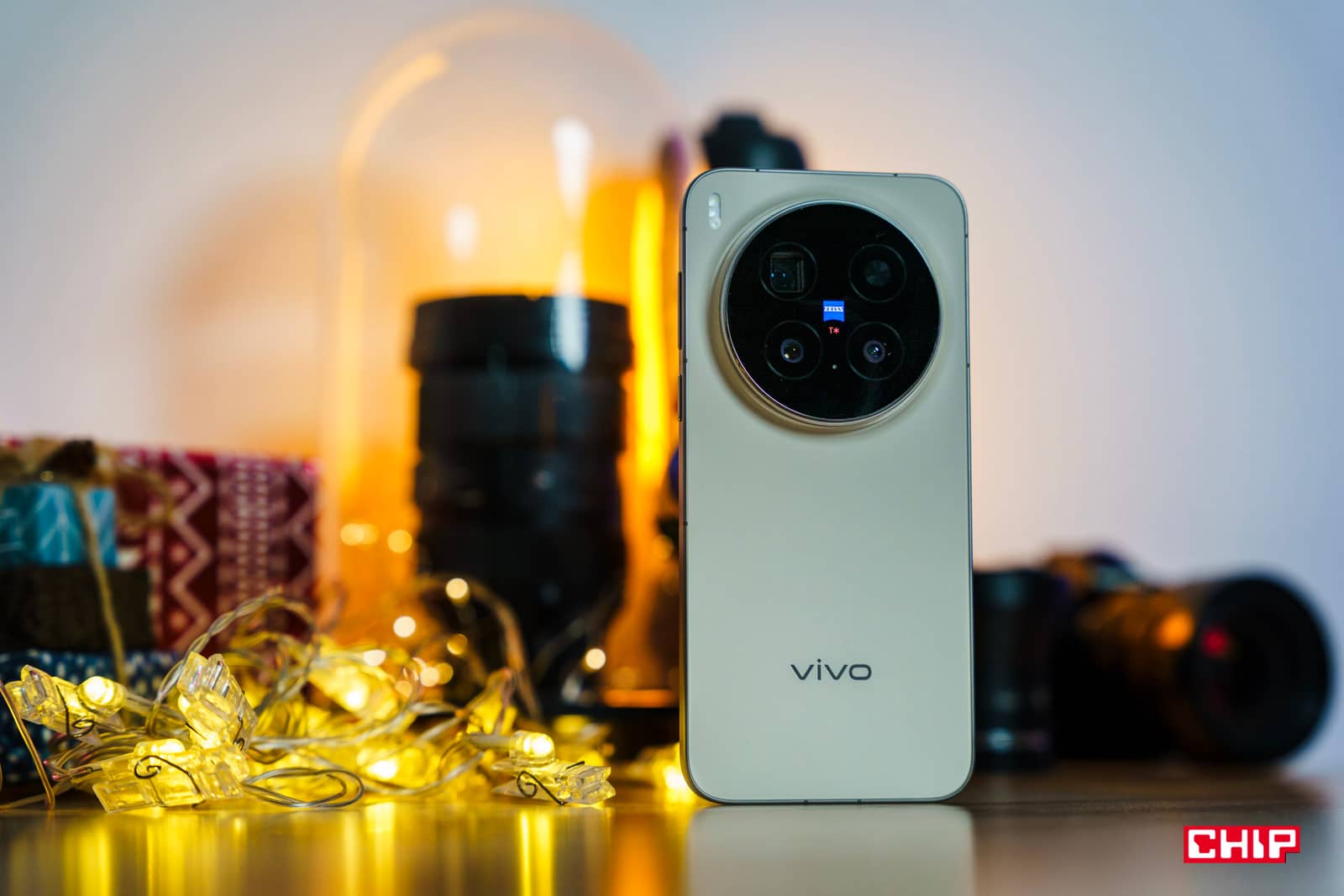 Zdjęcia jak z bajki i bateria, która przetrwa mróz. Który smartfon vivo wybrać pod choinkę?