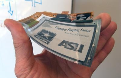 Arizona State University (ASU) współpracuje z ponad dwudziestoma partnerami biznesowymi, zaś refundowana jest przez amerykańskie wojsko, dzięki 10-letniej umowie podpisanej w 2004 roku