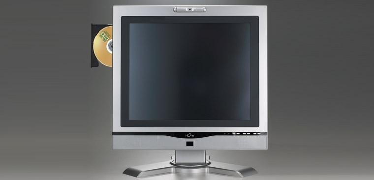 Za grafikę w komputerach iOne odpowiedzialny jest akcelerator GMA 3100