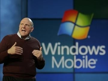 Steve Ballmer pochwala korzystanie tylko z produktów firmy Microsoft
