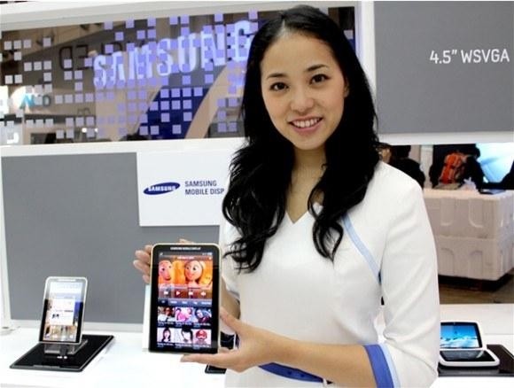 Prototypy większych ekranów AMOLED Samsung ma. Pytanie, czy będzie robił interesy z Apple'em?