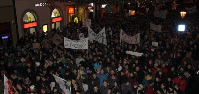 ACTA: internauci wyszli na ulice!