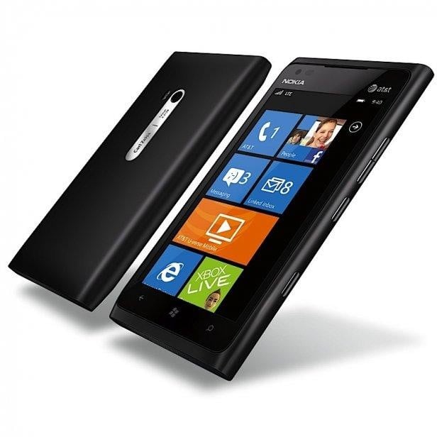 Nokia Lumia 900 i rozczarowujące wyniki sprzedaży