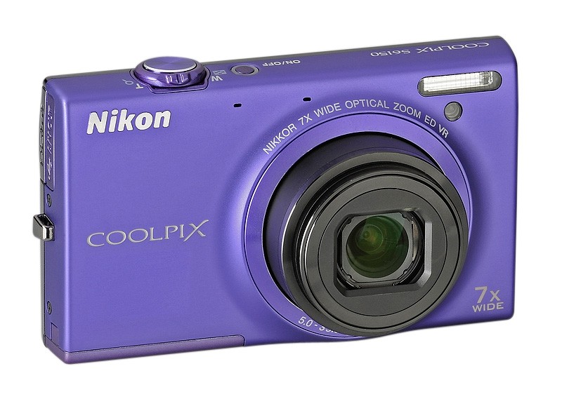 Nikon Coolpix S6150 – niedrogi i czuły na dotyk