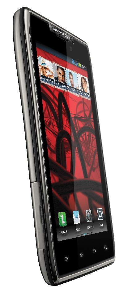 Motorola Razr Maxx już w Polsce – dwa rdzenie, 4,3″ Super AMOLED i maksymalna bateria