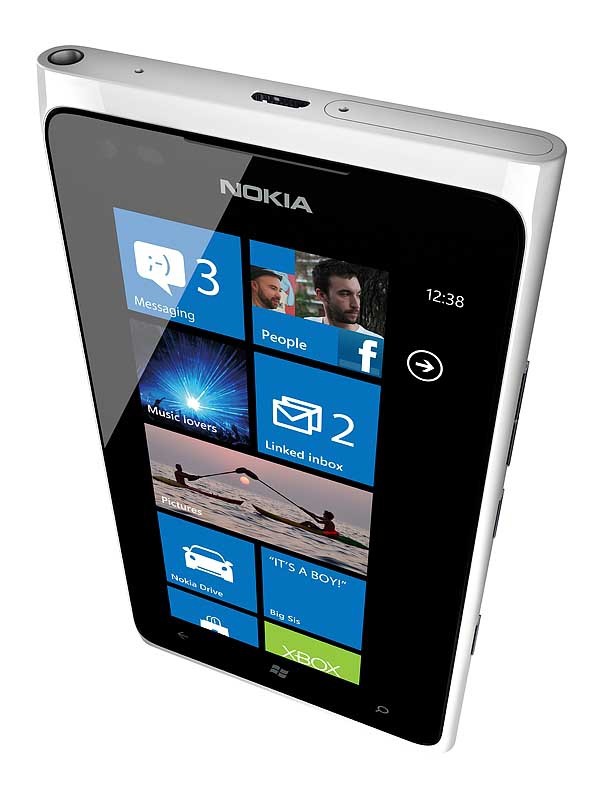 Nokia Lumia 900 – udany smartfon