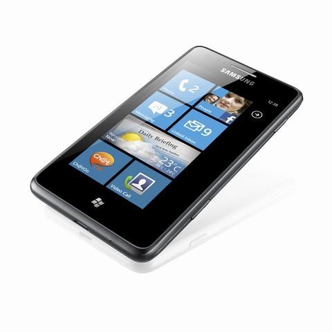 Samsung Omnia M – nowy Windows Phone za 999 zł