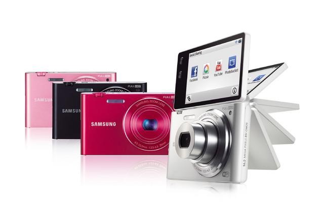 Samsung MV900F: ujęcia z każdej perspektywy oraz udostępnianie zdjęć przez Wi-Fi
