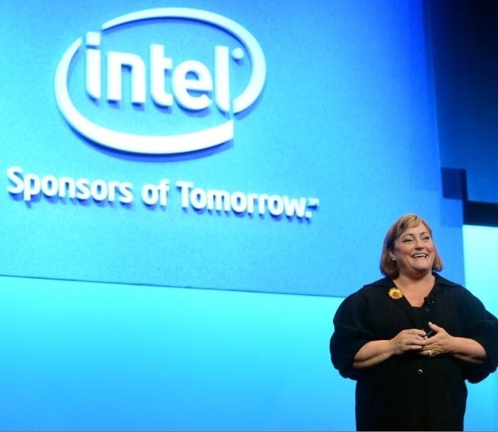 Intel ma w nosie Facebook, będzie promować HTML5