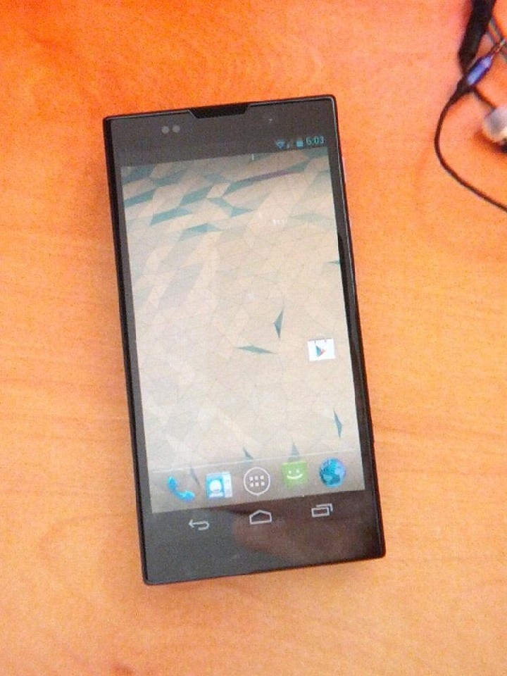 Sony Nexus X na zdjęciach – nowy smartfon od Google?