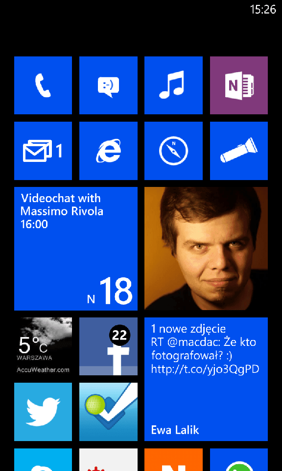 Windows Phone 8: losowe restarty i problemy z baterią