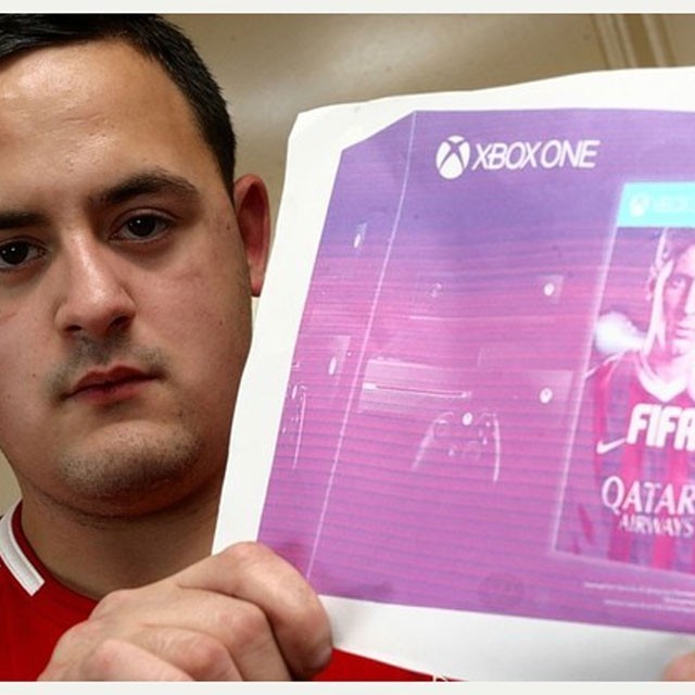 Zapłacił 450 funtów za… zdjęcie Xboxa One