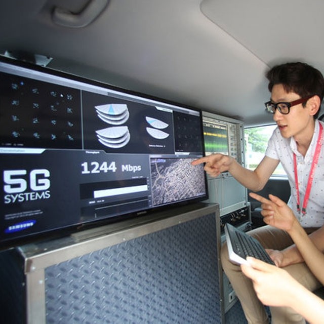 Samsung ustanawia rekord szybkości transmisji w sieci 5G