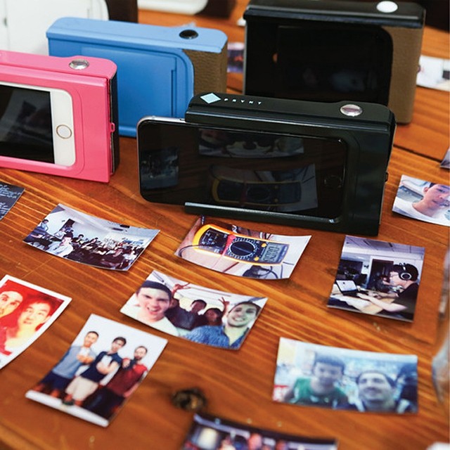 Można już kupić obudowę, która zmienia smartfona w Polaroida