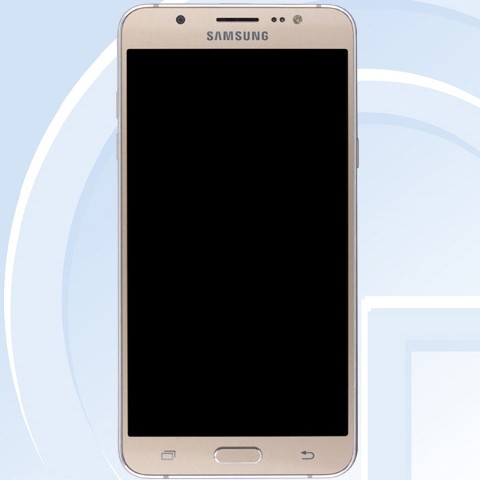 Samsung Galaxy J7 (2016) i J5 (2016) na zdjęciach