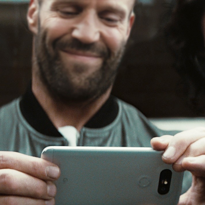 Jason Statham reklamuje LG G5