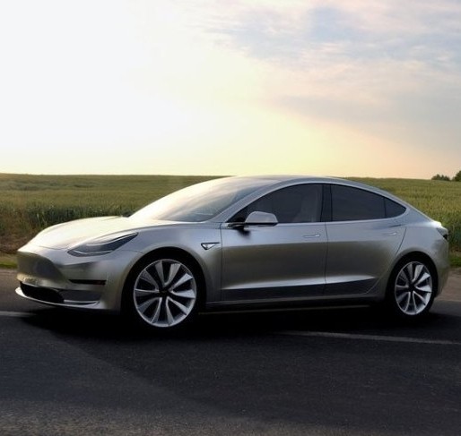 Tesla Model 3 już oficjalnie