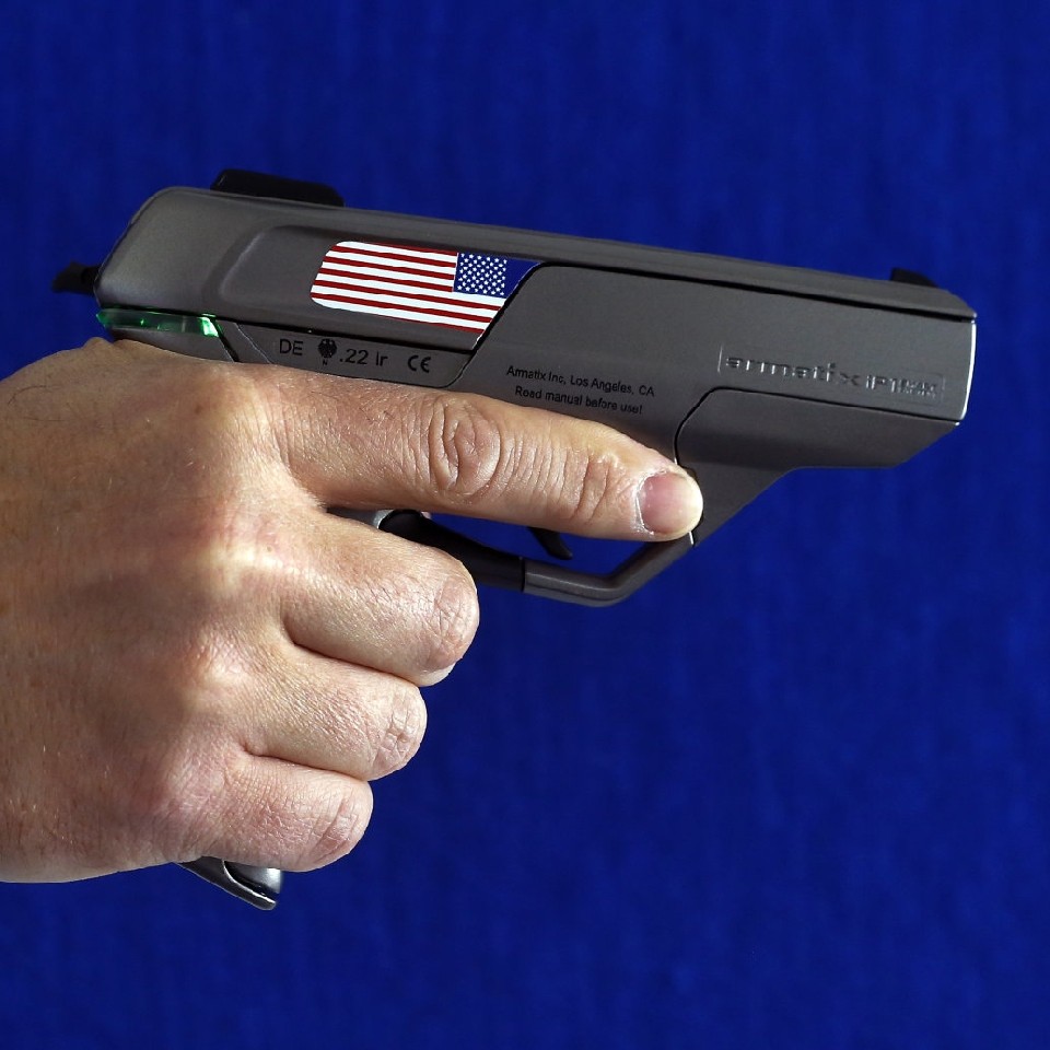 Wytyczne rządu USA w sprawie “inteligentnych” pistoletów
