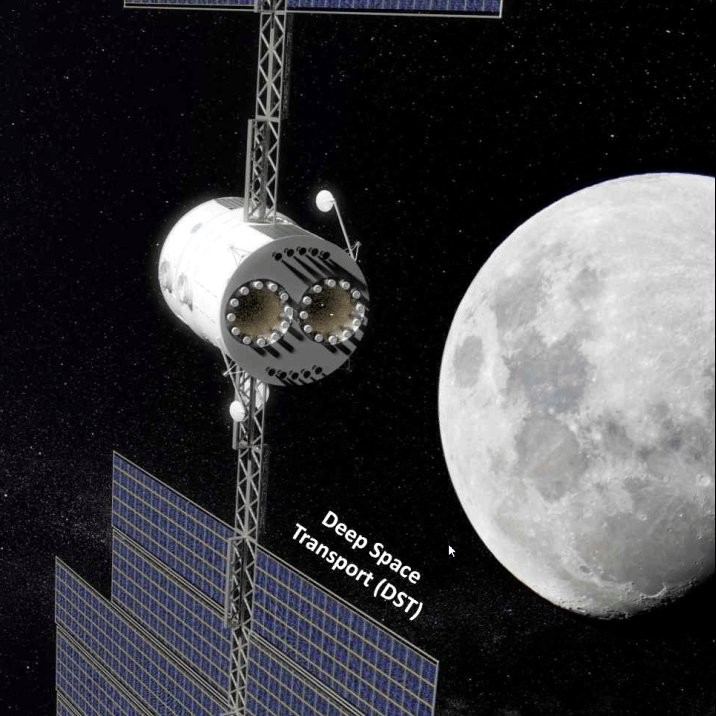 NASA wyśle astronautów w roczny lot wokół Księżyca