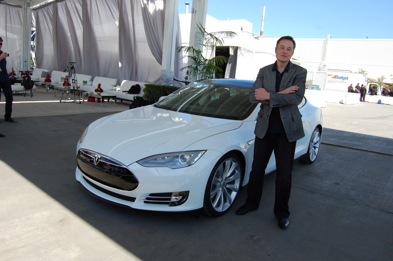 Elon Musk założył się …o baterię