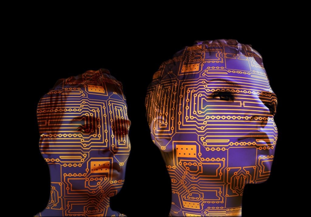 Sztuczna inteligencja pod kontrolą dzięki ścisłemu połączeniu z człowiekiem