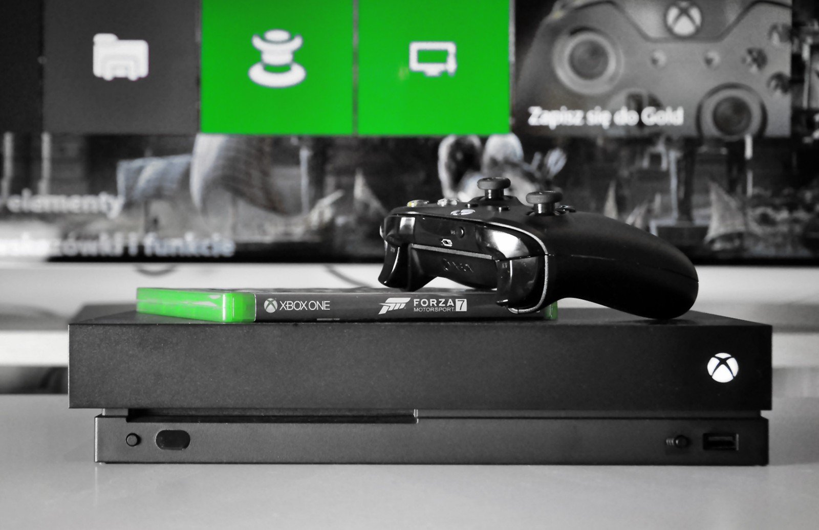 TEST: potężny Xbox One X o mocy 6 teraflopsów