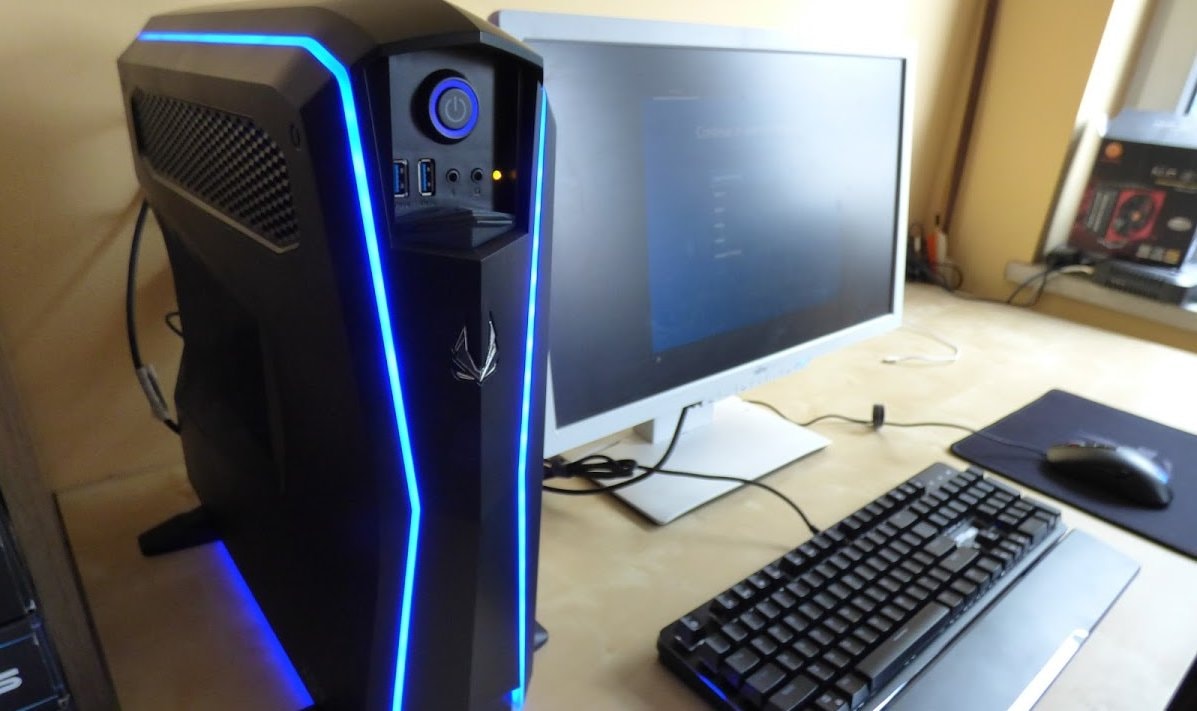 TEST: Kosmiczny pecet dla graczy – Zotac MEK1