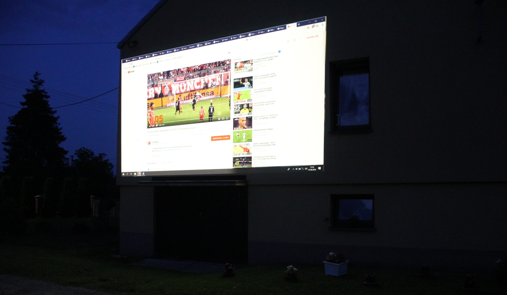 Zalety Epsona EH-TW5400: wysoka jakość obrazu i wygodna obsługa ustawień