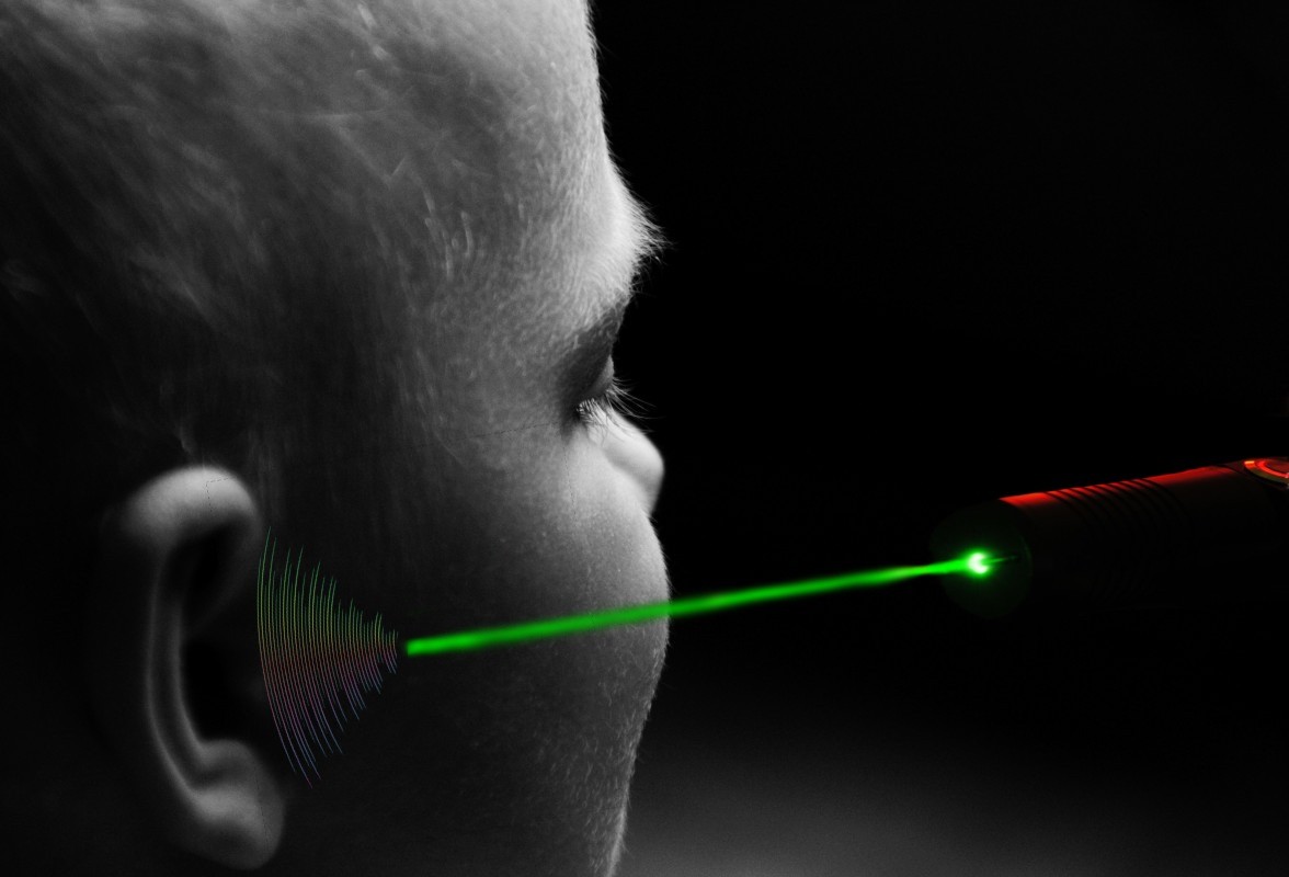 "szepczący" laser - wizualizacja