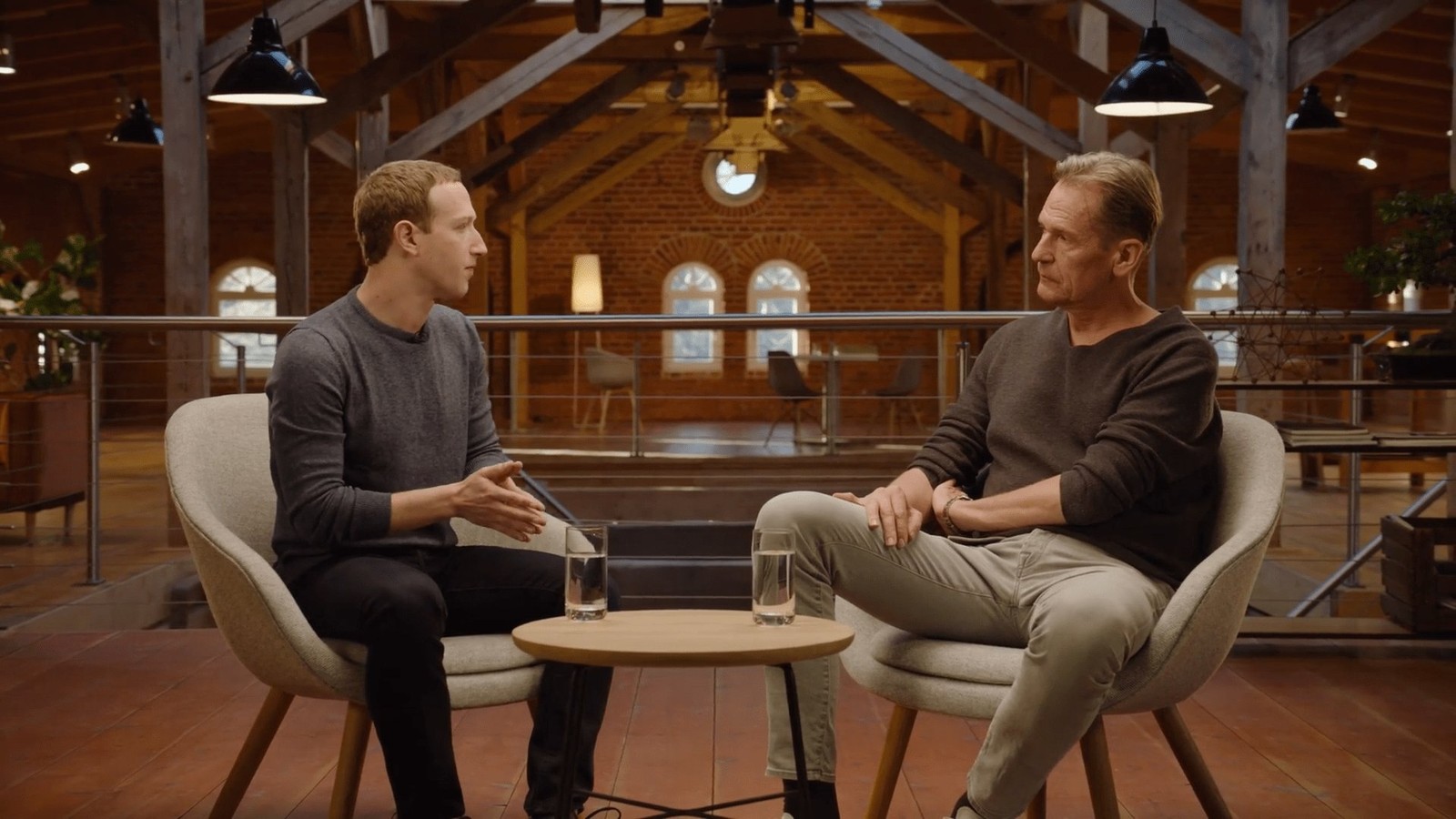 Mark Zuckerberg rozmawiał z prezesem Axel Springera o przyszłości internetu