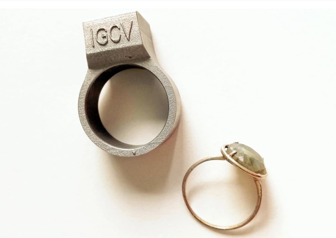 Alternatywa dla podskórnych chipów, czyli inteligentny pierścionek RFID