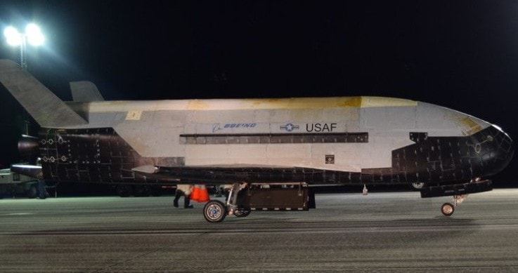 kosmiczny samolot X-37B,X-37B, sekretny bombowiec USA
