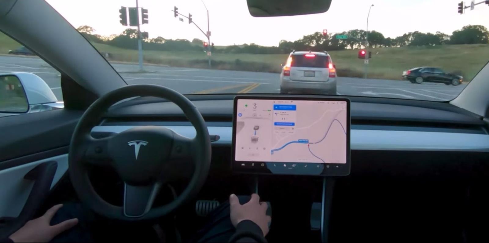 Tesla ugięła się pod krytyką, tesla, Cena hardware 3, FSD