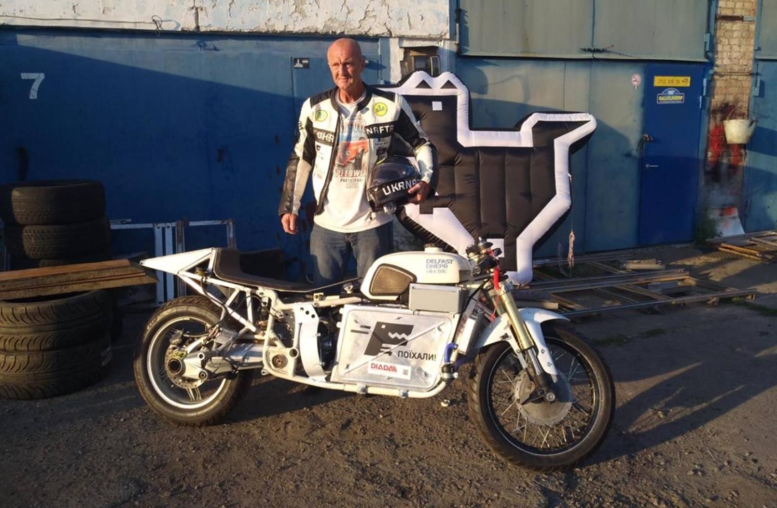 Elektryczny motocykl Delfast Dnepr,Delfast Dnepr,