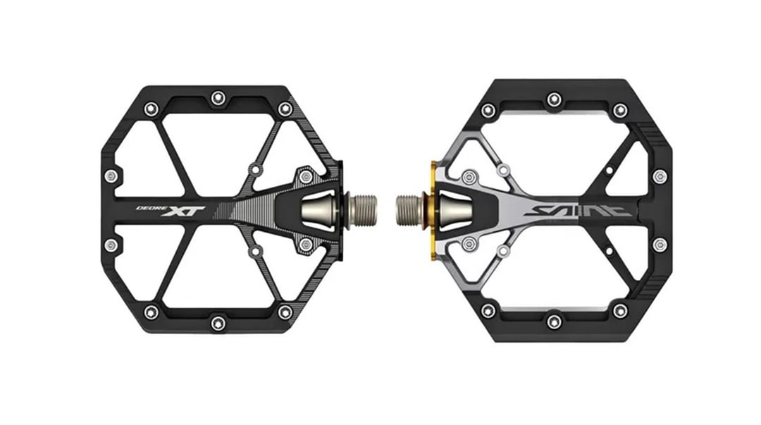 Nowe lekkie platformy pedałów Shimano. XT i Saint sięgnęły po węglowy kompozyt
