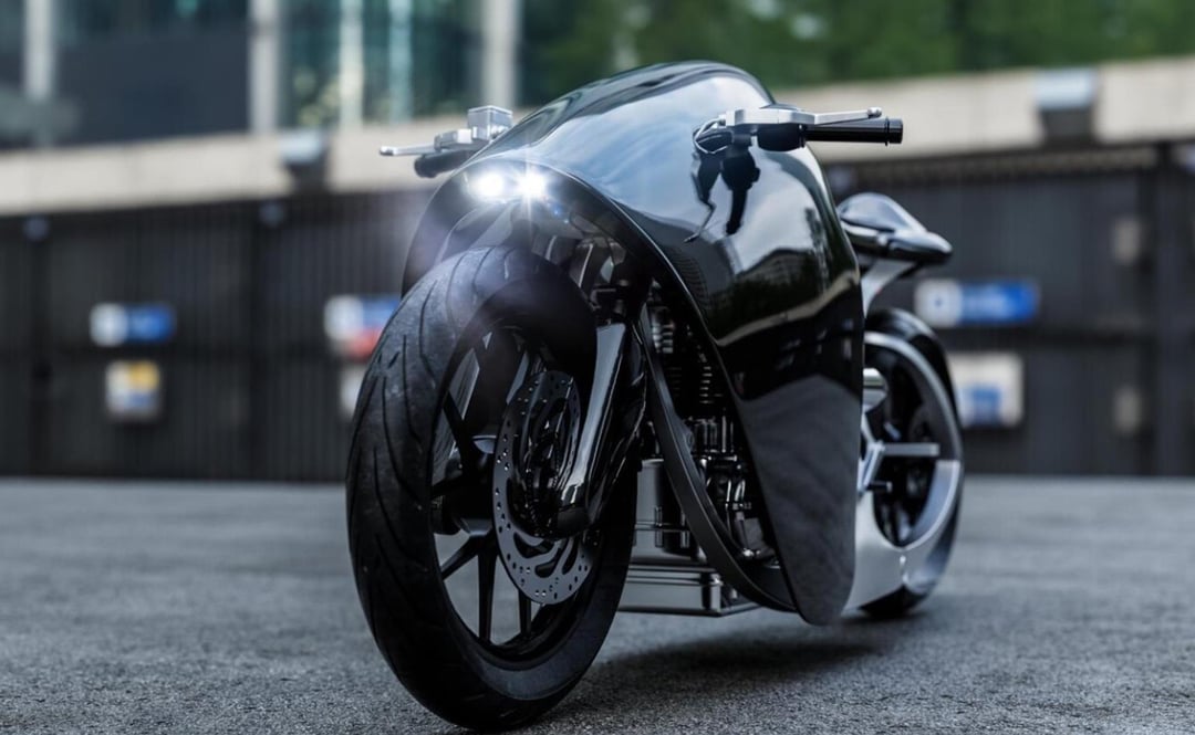Motocykl rodem z przyszłości, czyli Supermarine od Bandit9