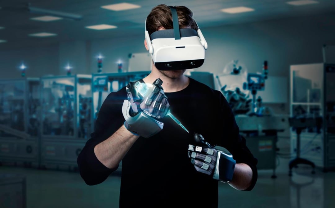 SenseGlove Nova zapewnia zmysł dotyku w wirtualnej rzeczywistości