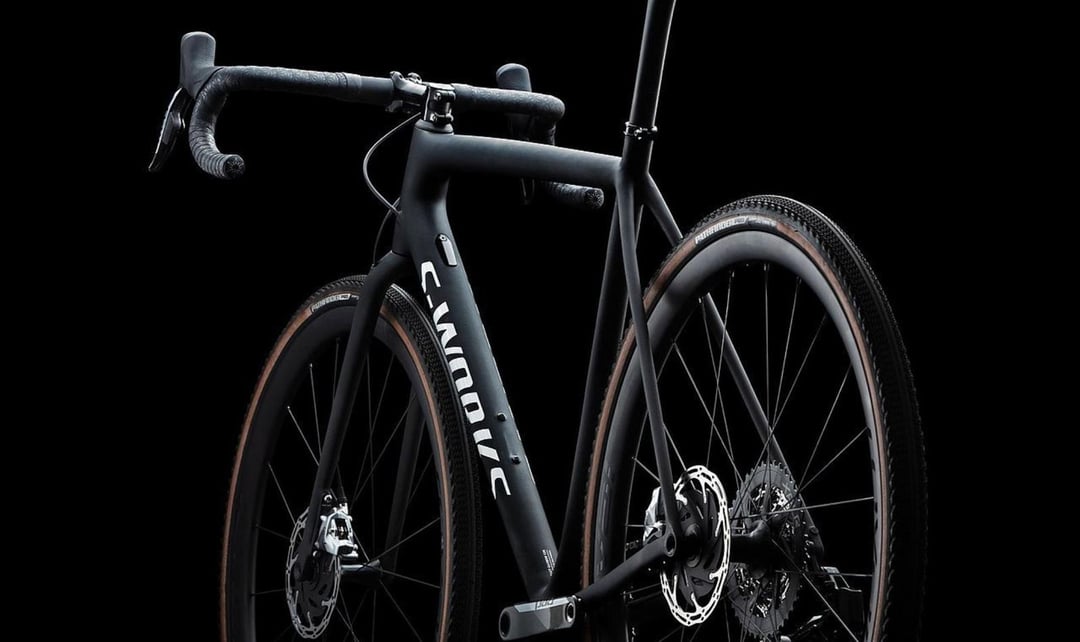 Specialized S-Works Crux to najlżejszy rower szutrowy. Czerpie garściami z rowerów szosowych
