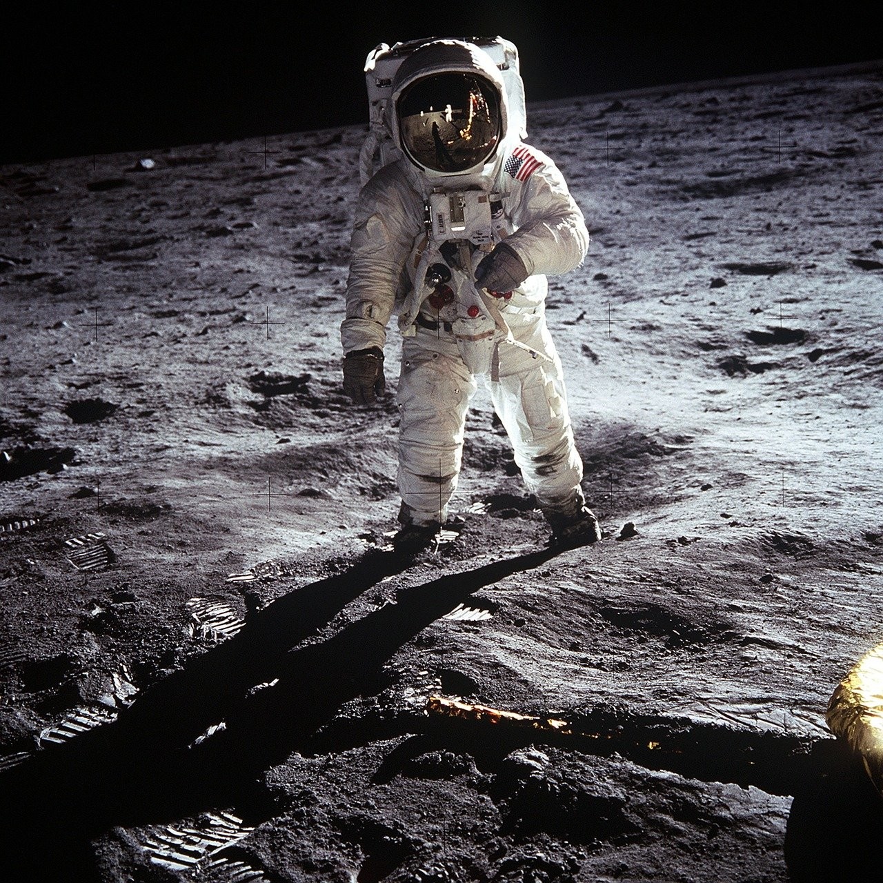 50 lat trzymali księżycowe próbki w zamknięciu. Skąd decyzja o ich otwarciu?
