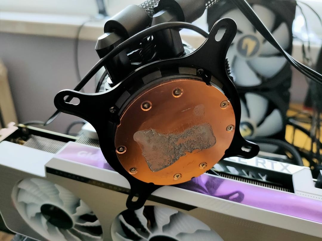 Chłodzenie Alder Lake-S starym AIO to niekoniecznie dobry wybór