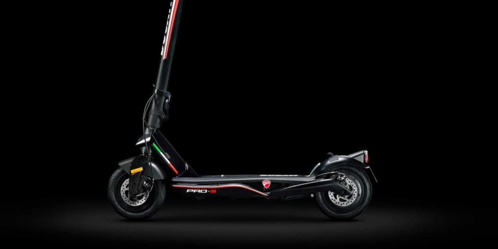 Pro-III, elektryczna hulajnoga Ducati, Ducati, Ducati Pro-III